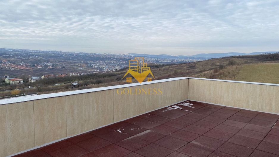Vila cu 5 camere, Borhanci, 540Mp, 3 Parcari,Gradina, View,Petfriendly - Poză 13