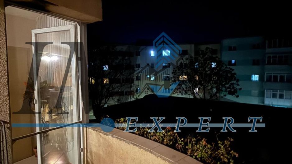 Apartament de vânzare cu 3 camere zona Stadion - Poză 8