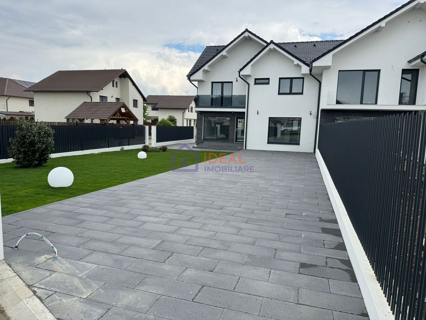 Casa cu 4 camere si 470 de mp de curte, in Cartierul Arhitectilor - Poză 2