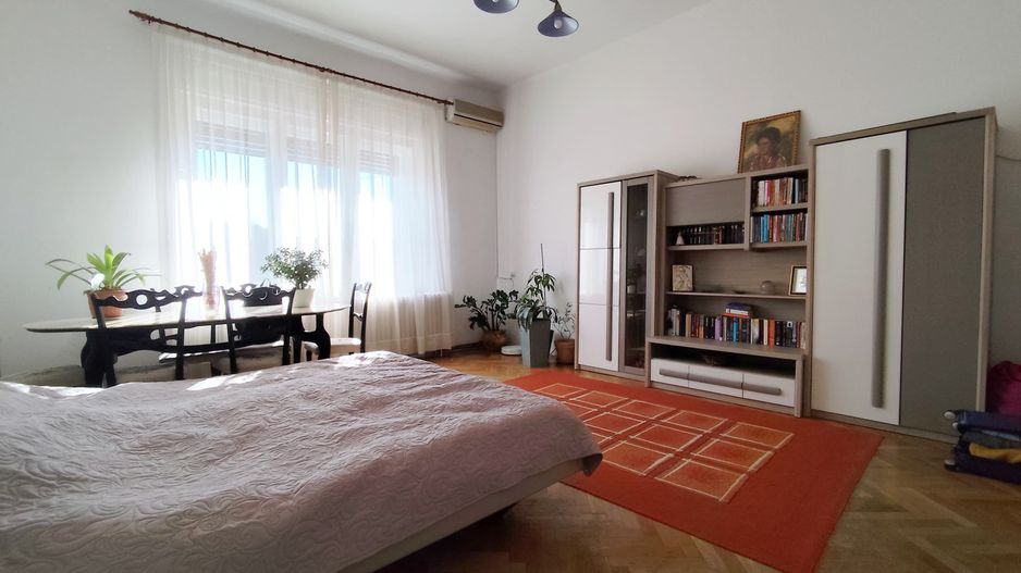 Casa cu 4 camere de vanzare in zona centrala – Louis Pasteur, Oradea - Poză 7