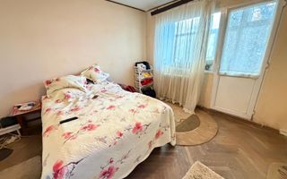 Apartament cu 2 camere / 50 mp/ zona Podu Ros - Poză 3