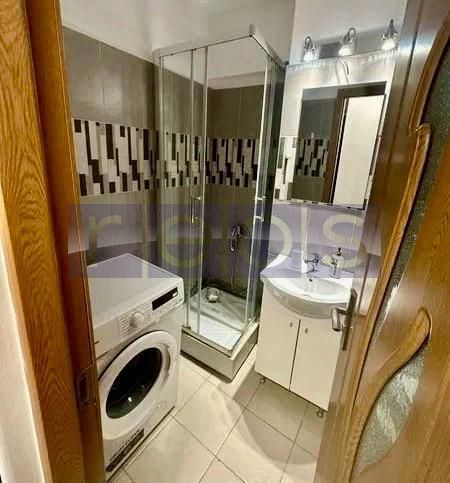 VANZARE GARSONIERA + BOXA PIATA VICTORIEI KISELEFF 27MP DECOMANDATA - Poză 4