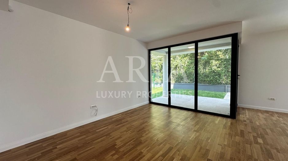 VILLA FIRST RENT – GARAJ - GATED COMPLEX - Poză 8