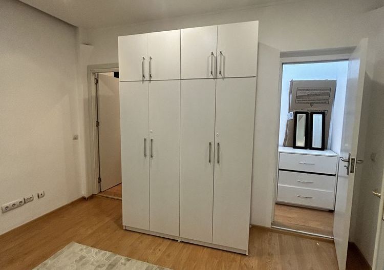 Apartament spatios si mobilat, 2 (doua) camere- piata romana - Poză 5