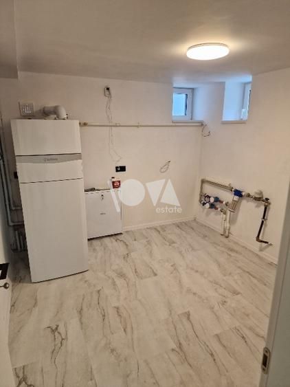 Pentru inchiriere Duplex 5 camere ( Parter + Demisol ) in vila Piata Romana - Poză 15