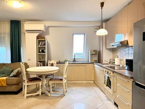 Apartament cu 3 camere și 3 băi-Zona Torontalului, Timișoara - Poză 2