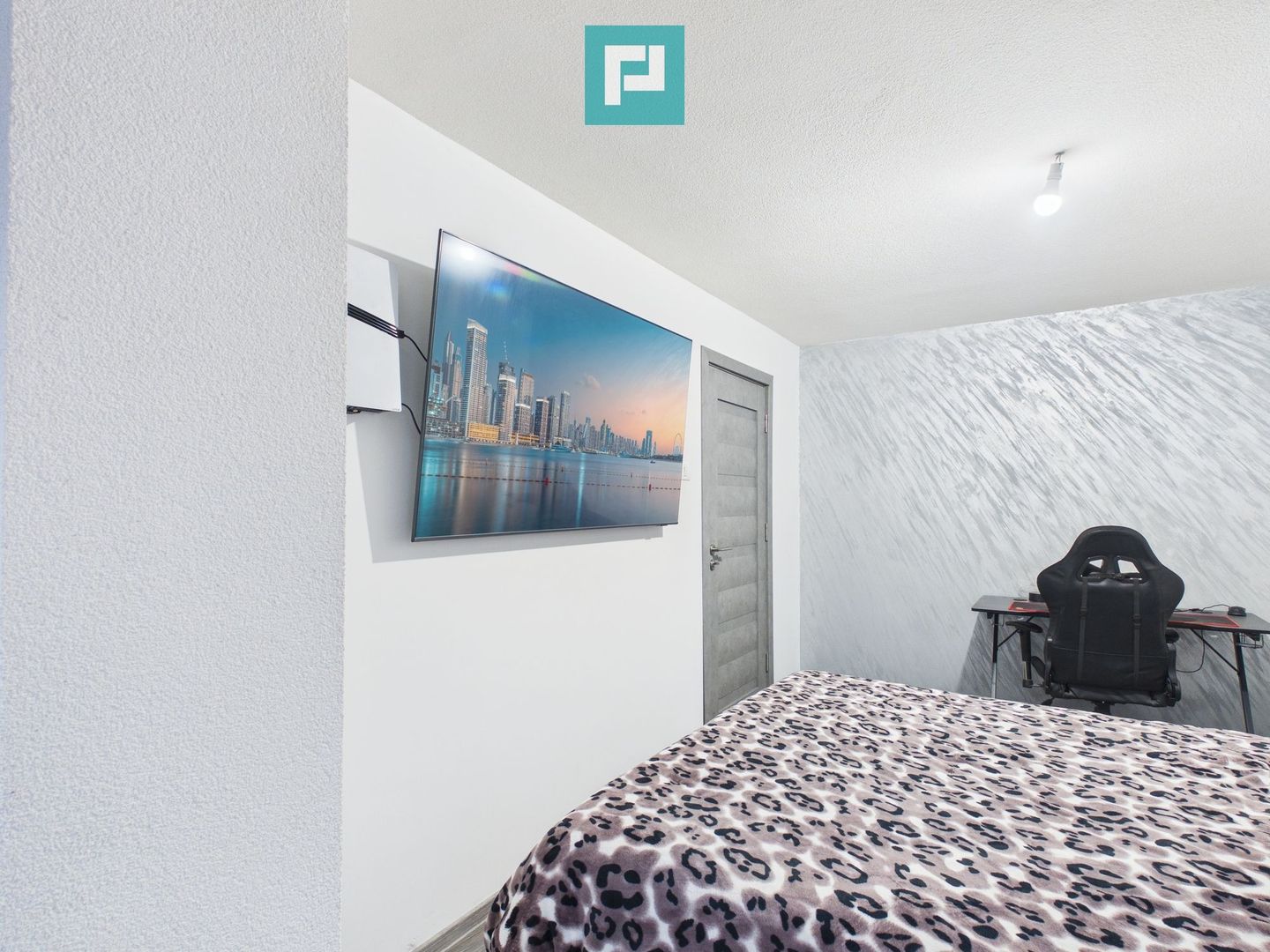 Apartament modern, la cheie în Micălaca - Poză 18