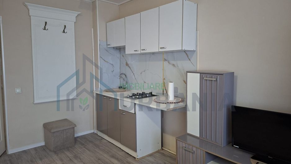 Gardoniera Tatarasi foarte aproape de Piata Chirila - Poză 2