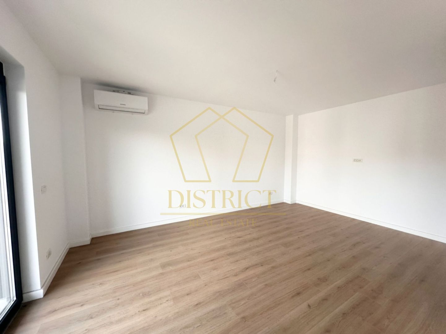 Apartament cu 2 camere | Aradului - Poză 2