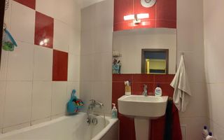 Vând apartament 4 camere - Poză 5