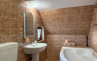 Apartament spațios cu 3 camere | 2 băi | Dressing | Otopeni - Poză 15