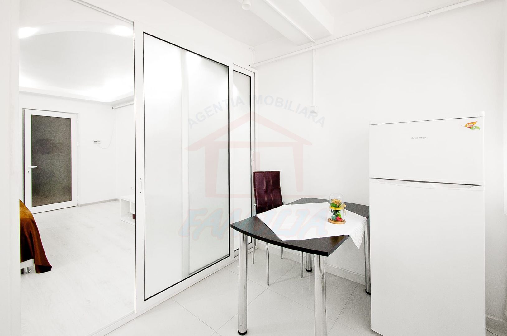 Garsonieră cu vedere la Dunăre – Mazepa 1 | Parter | 57.000 € - Poză 11
