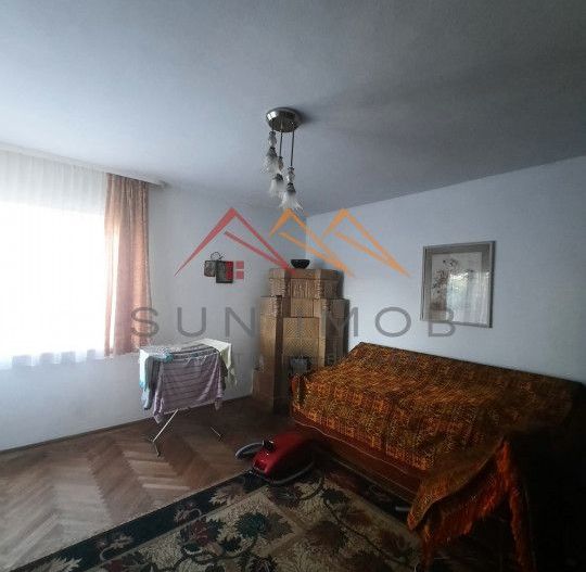 Casa P+1, 5 camere, 2 bai, zona retrasa, CT, garaj, Campina, Prahova - Poză 3
