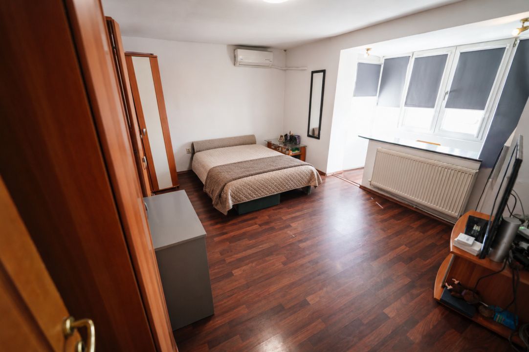 Apartament de vanzare 2 camere – Ultracentral, Craiova - Poză 1