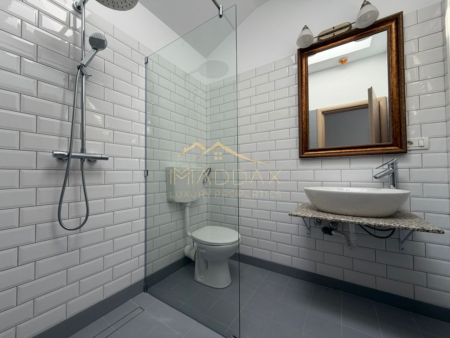 Spatiu Apartamente/ Hotel //​ ​1027.80 mp // Zona Obor - Poză 10