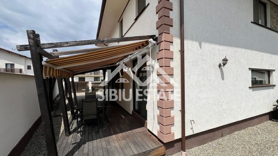 Casa tip duplex cu carport auto mobilata utilata cartier Arhitectilor - Poză 14