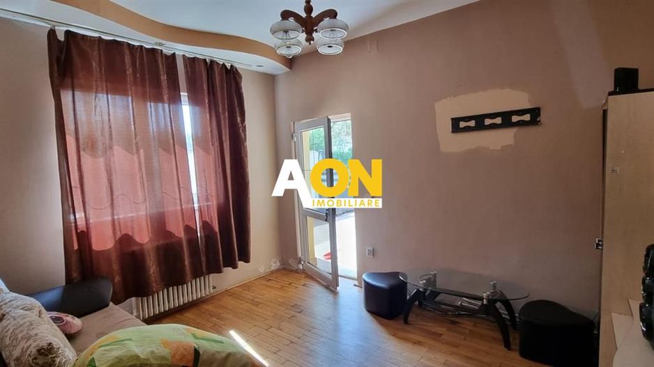 Casa individuala 7 camere Centru - Poză 9