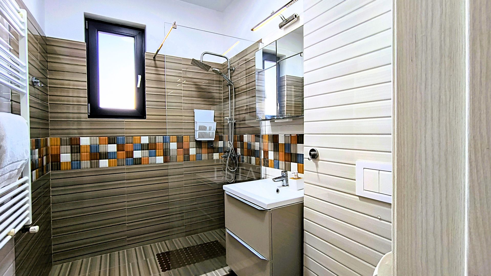 Năvodari | Apt 2 cam mobilat, 100m mare, regim hotelier + clienti - Poză 17