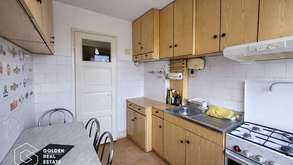 Apartament 3 camere, etaj 3, oras Lipova - Poză 7