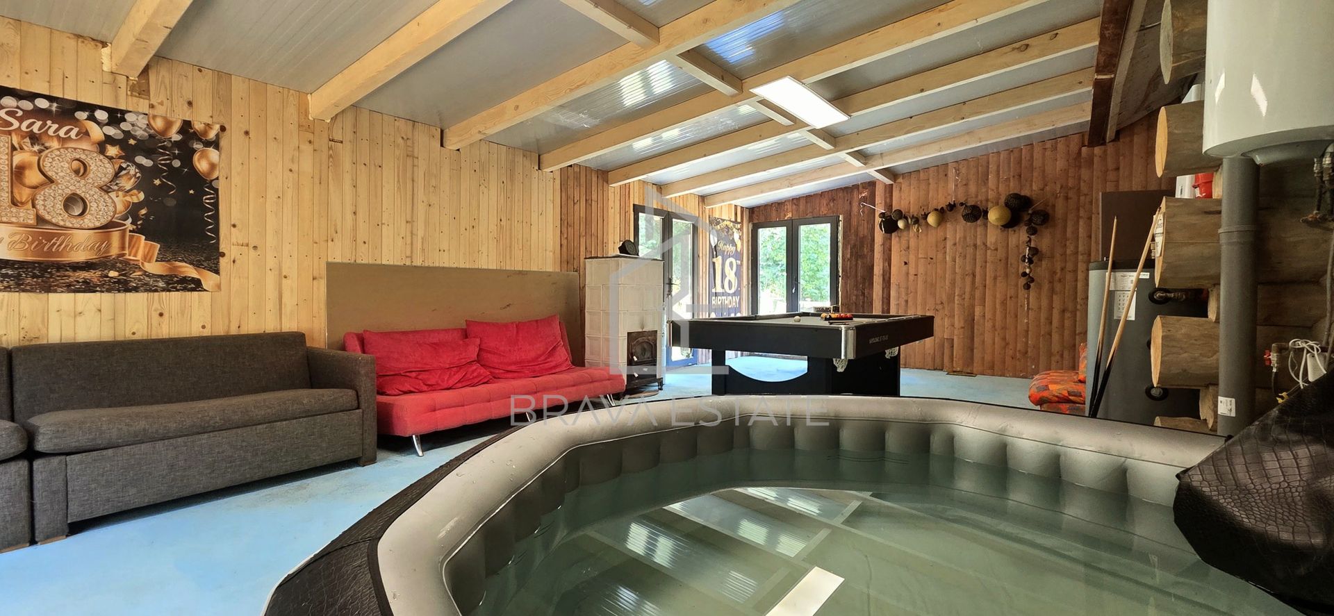 Cabană din lemn rotund, 210mp, ciubăr, jacuzzi, foișor, localitatea Băișoara - Poză 17