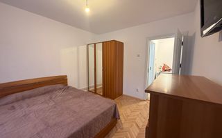 3 camere, et 2, centrala termica, 1 Mai ( Insula ) - 126 000 Euro- - Poză 24