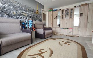 BRASADAS vinde ap 3 cam 2 băi 2 balc etaj 4/4 in Micro 16. - Poză 3