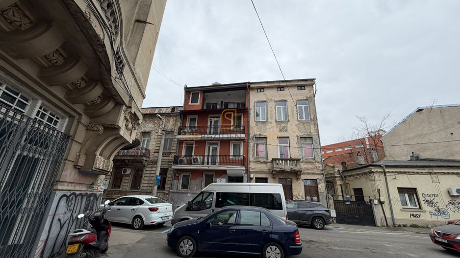 Cladire birouri ultracentral - multiple destinatii ( office/clinica ) - Poză 19