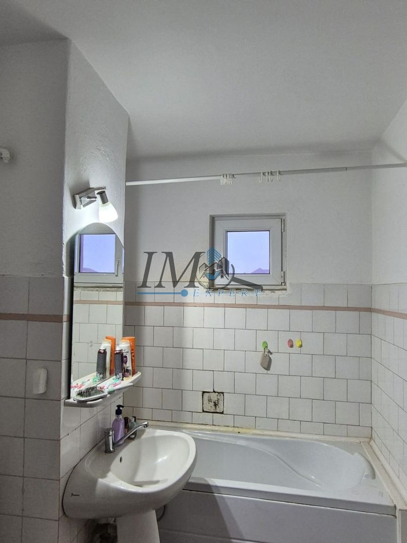 Apartament cu 4 camere de vanzare in Blaj - Poză 7