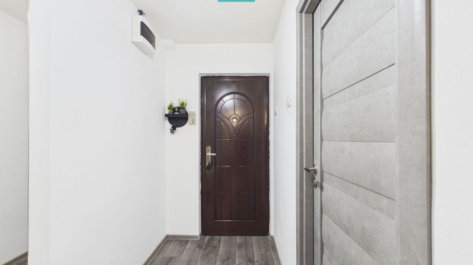 Apartament modern, la cheie în Micălaca - Poză 6