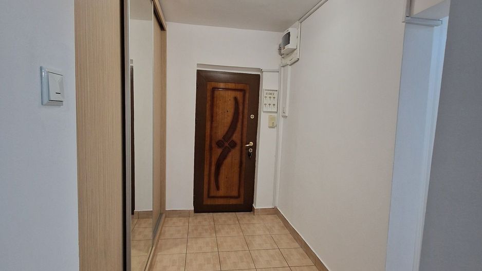 Apartament 2 camere zona Basarabiei - Sld. Tina Petre - Poză 5