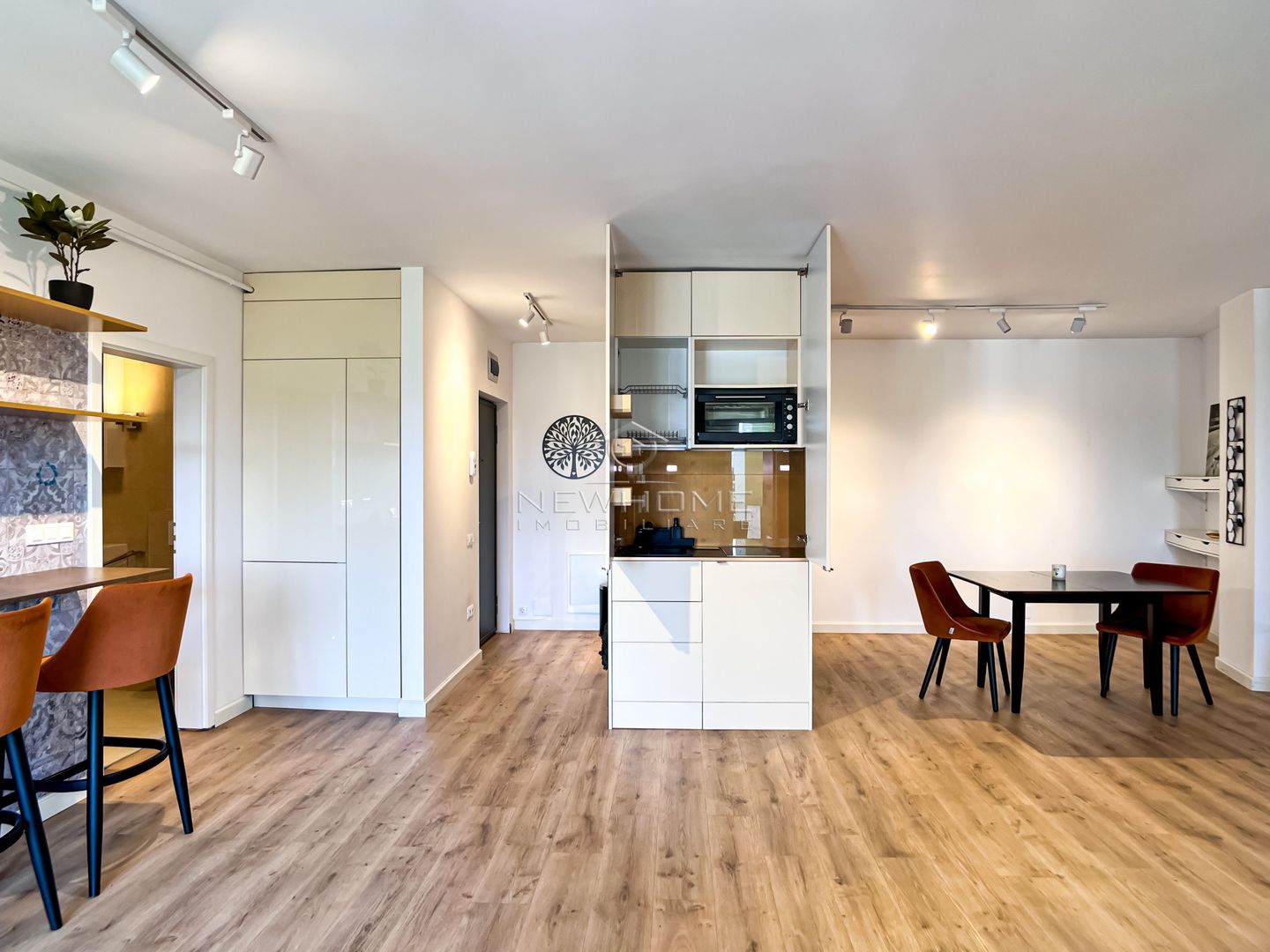 Apartament 2 camere, Parcare,  zona Centrala - Poză 4