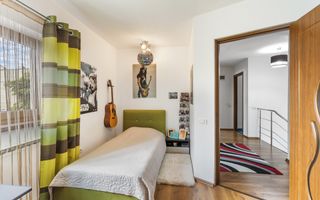 Casă individuală, P+M, 120 mp utili, curte și foișor,  zona Trocadero - Poză 9