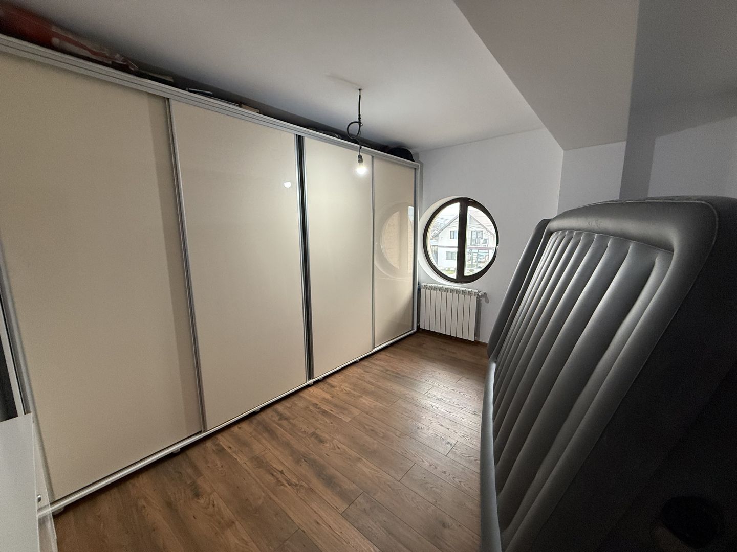 Vila Delux P+1 cu terasă și garaj + teren intravilan 783mp - Poză 23