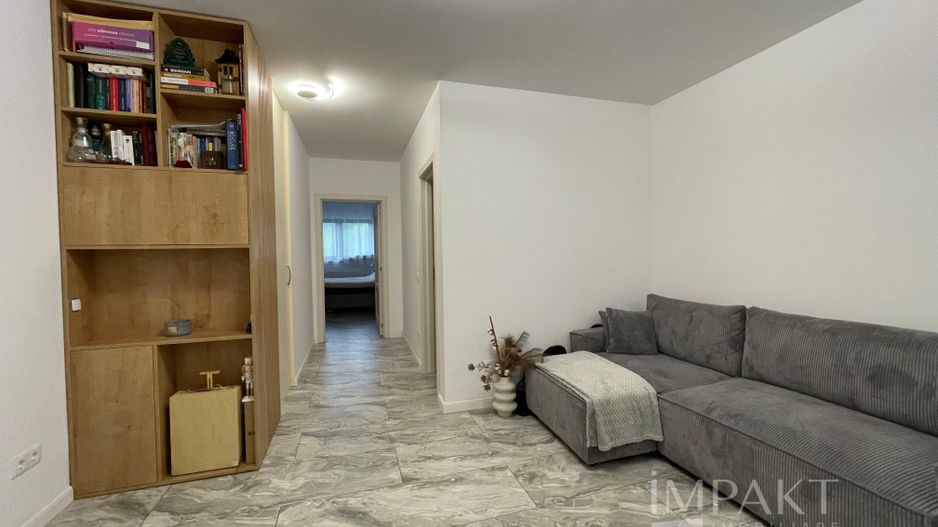 Apartament cu 2 dormitoare, living și terasă, Zorilor - Poză 1
