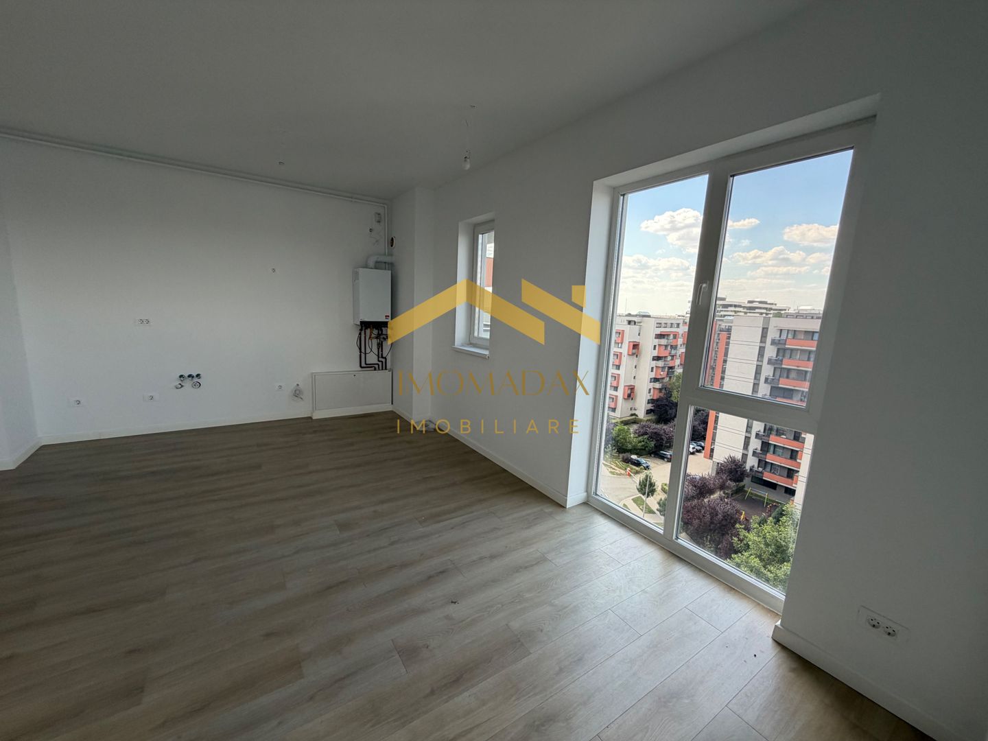 Aradului-3 Camere-2 Balcoane - Poză 15
