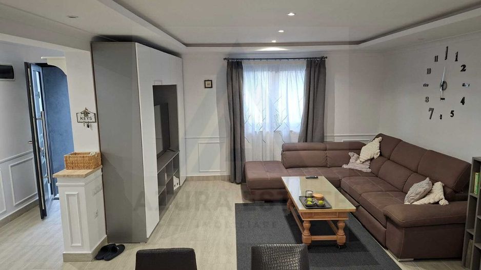 Casa individuala echipata premium cu 4 camere si 2 bai in Cristian - Poză 5