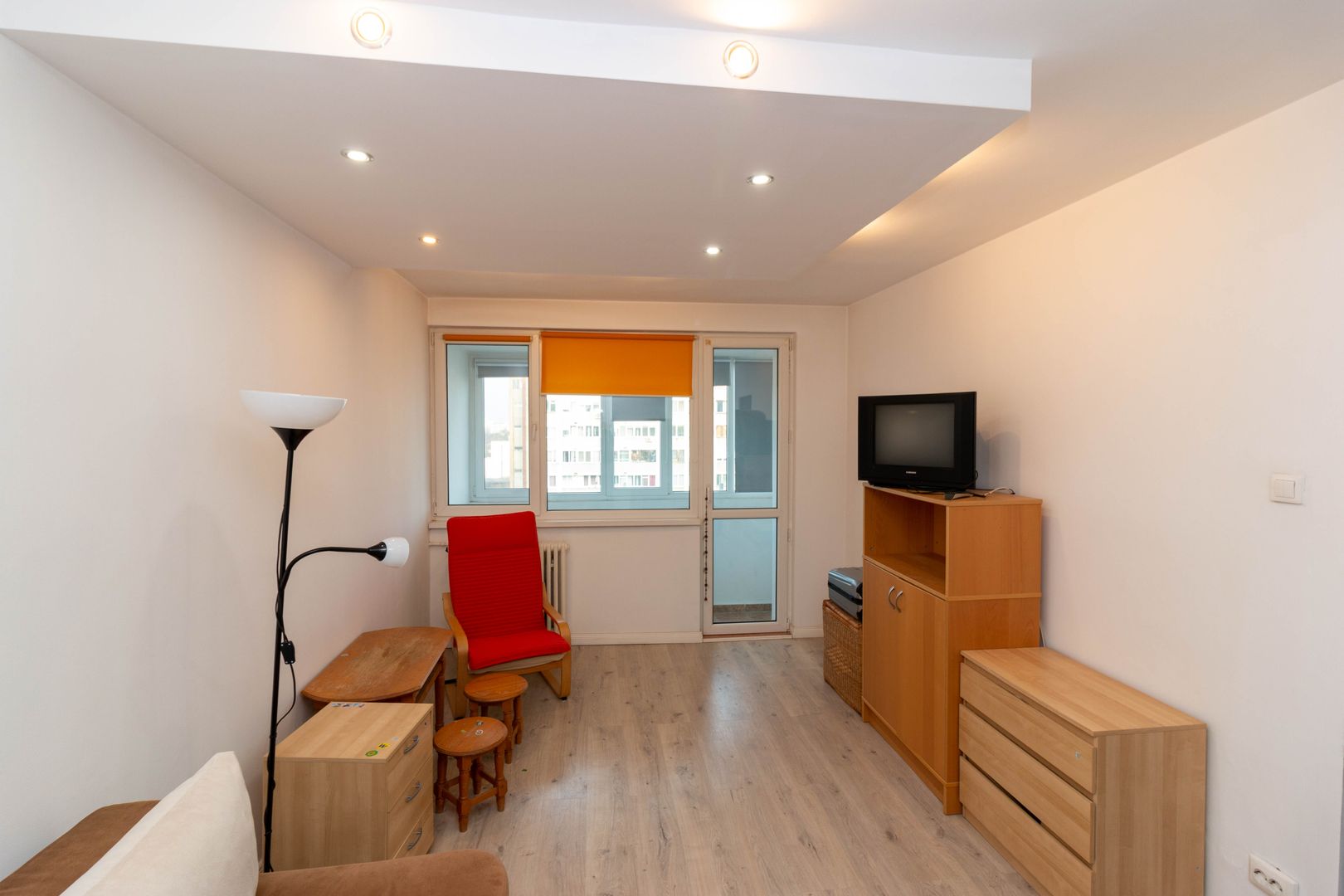 Apartament cu 2 camere decomandat de vanzare in zona Muncii Basarabia - Poză 12
