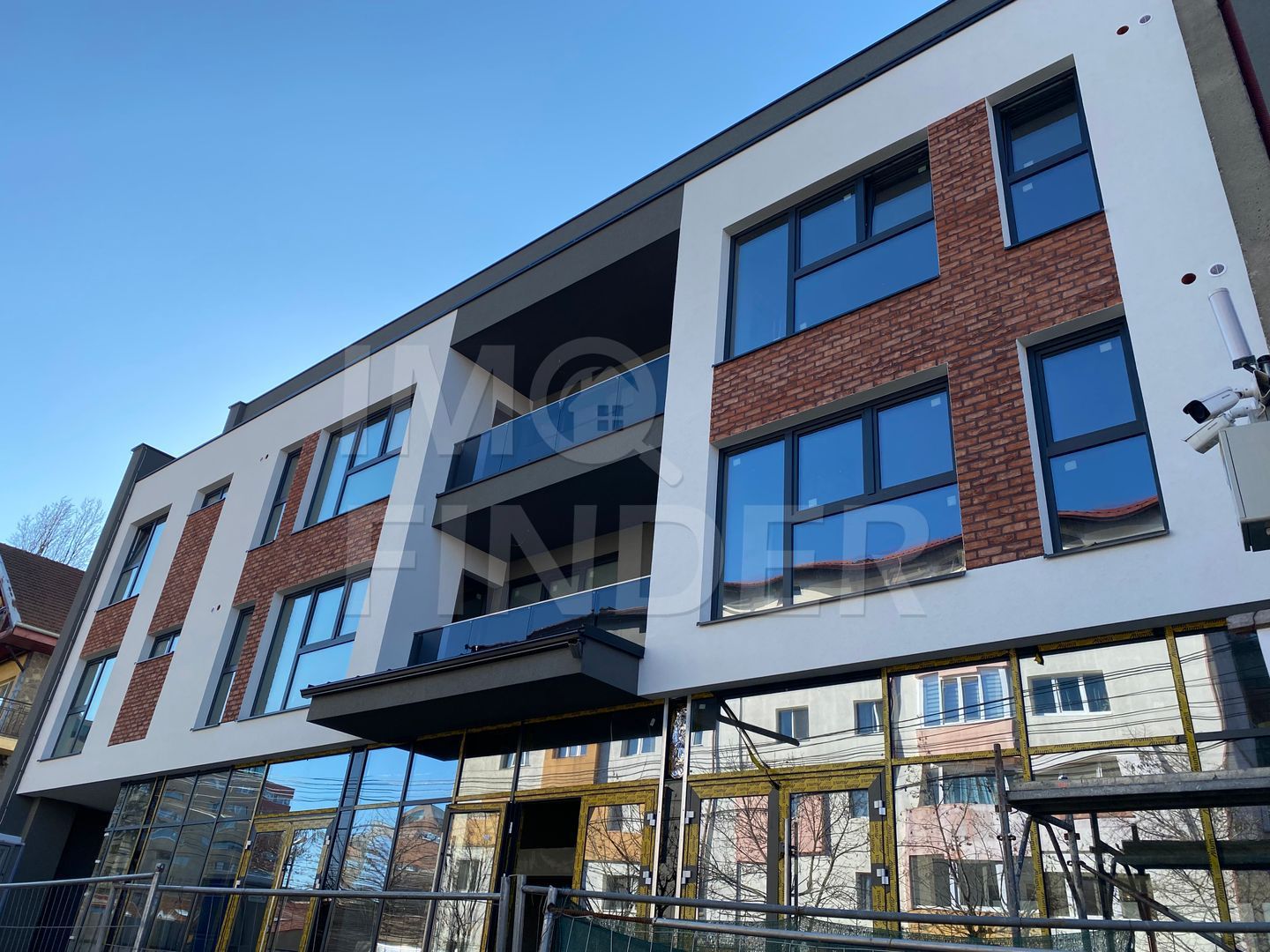 Vanzare spatiu comercial vitrina, 120 mp utili - Poză 1