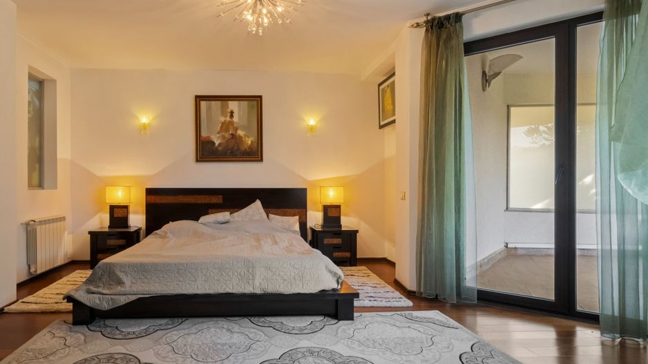 VILA ELEGANTA 5 CAMERE CU CURTE SI TERASA || EROU IANCU NICOLAE- PIPERA - Poză 18
