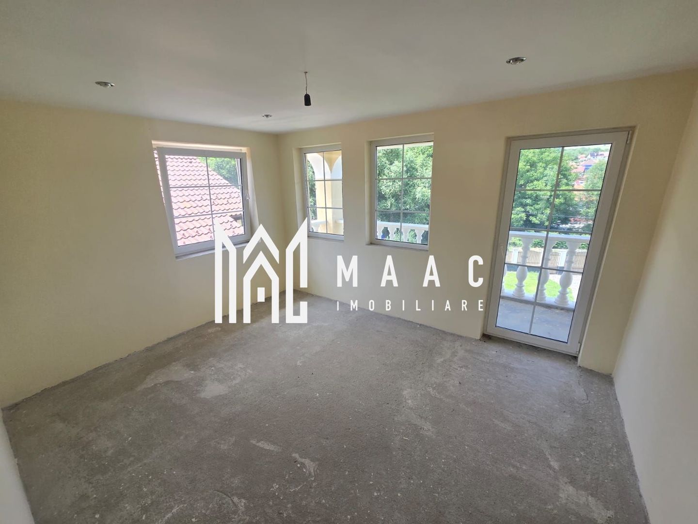 Casa de vanzare 1000 mp teren Cisnadie - Poză 13