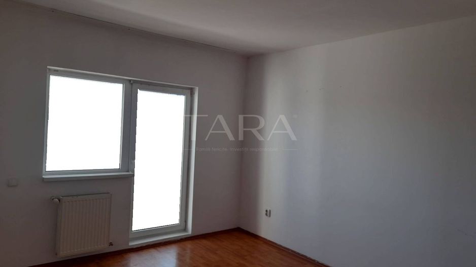 Apartament 2 camere decomandat cu garaj, zona Europa - Poză 3