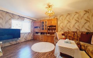 Apartament cu 3 camere decomandate, Tolstoi - Poză 1