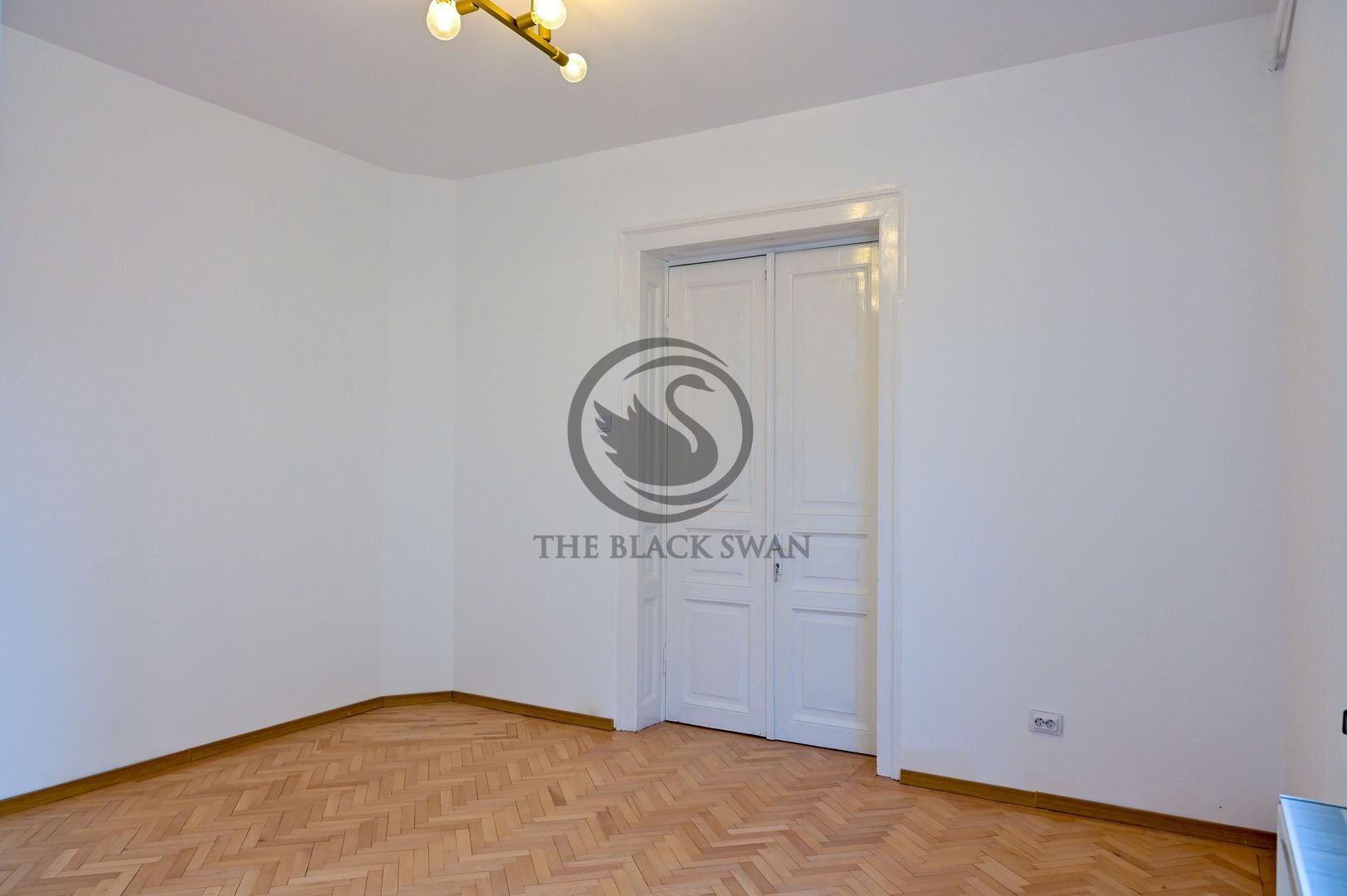 Casa cu 3 camere de vanzare | Complet Renovata | Comision 0% - Poză 7