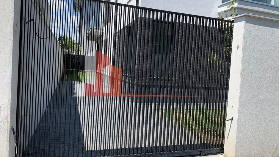 Vila spatioasa, 2021, zona Iancu Nicolae-Jollie Ville - Poză 15