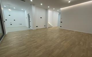 Vila Premium Tunari 5 camere - Poză 3