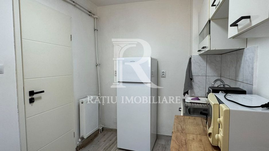 De inchiriat | apartament cu 2 camere | Spatiu de birou - Poză 6