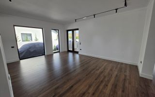 Casă Individuală de Vânzare, 4 Camere, 500mp Teren, Zona Alba Micești - Poză 12