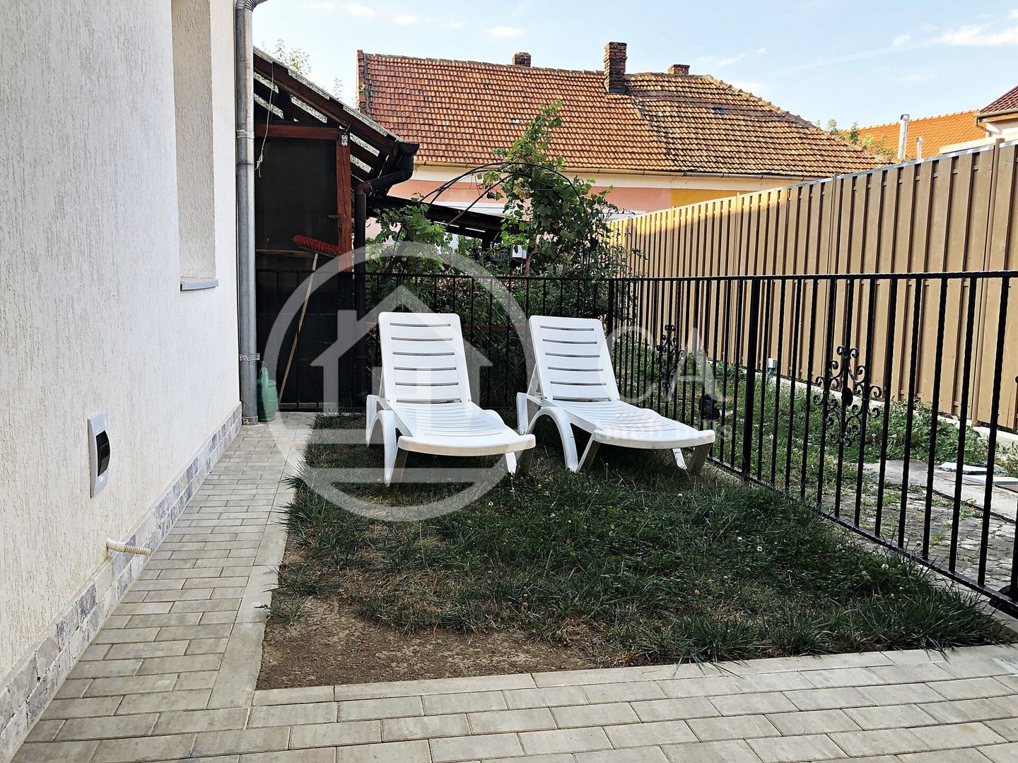 Casa de inchiriat cu 3 camere la curte comuna in zona centrala, Oradea - Poză 10