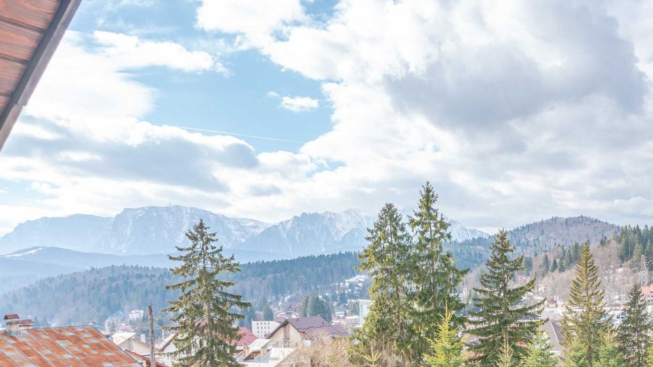 Apartament cu două dormitoare în Predeal, aproape de Pârtia Clăbucet - Poză 3