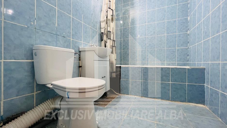 Apartament cu 2 camere decomandate la etajul 1, Santimbru - Poză 5